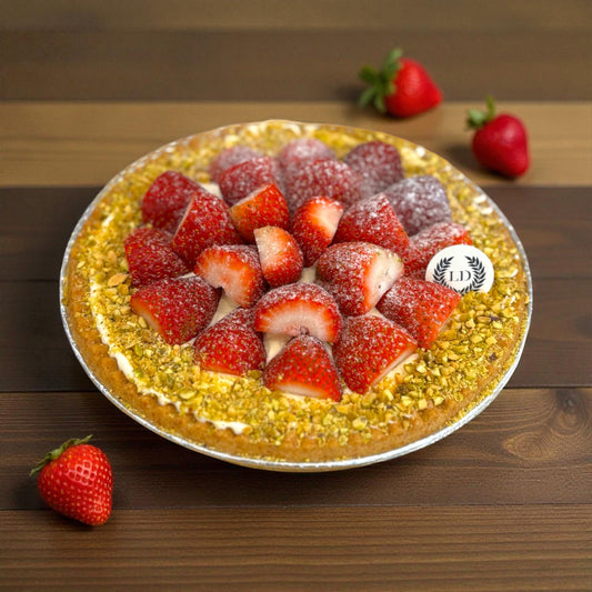 Strawberry Pistachio Tart 18cm